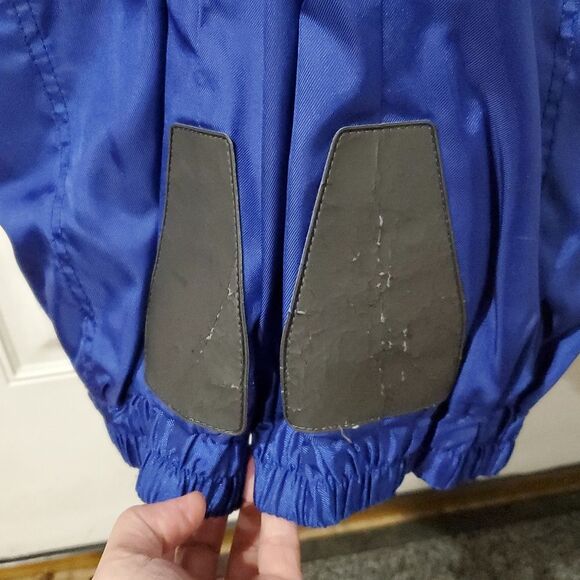 Vintage Descente Ski Suit In Retro Blue And Green - Picture 10 of 16